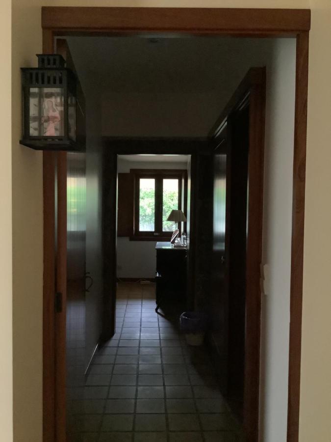 Bergui Guesthouse - ギマランイス エクステリア 写真