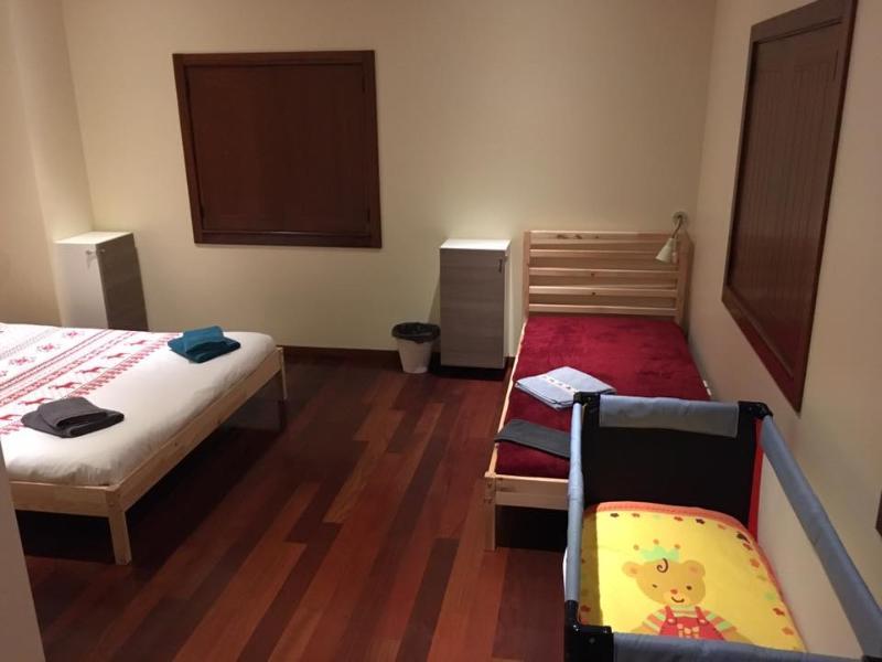 Bergui Guesthouse - ギマランイス エクステリア 写真