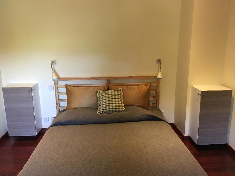 Bergui Guesthouse - ギマランイス エクステリア 写真